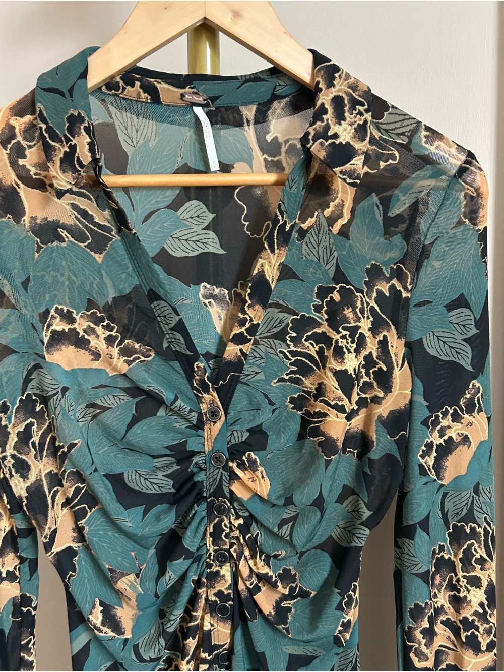 Free People Lucky Shirt in Black Bloom(size small) - Picture 7 of 10
